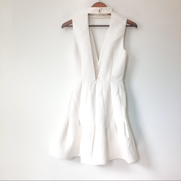 Keepsake The Label “Stand Alone” Dress - Picture 5 of 8